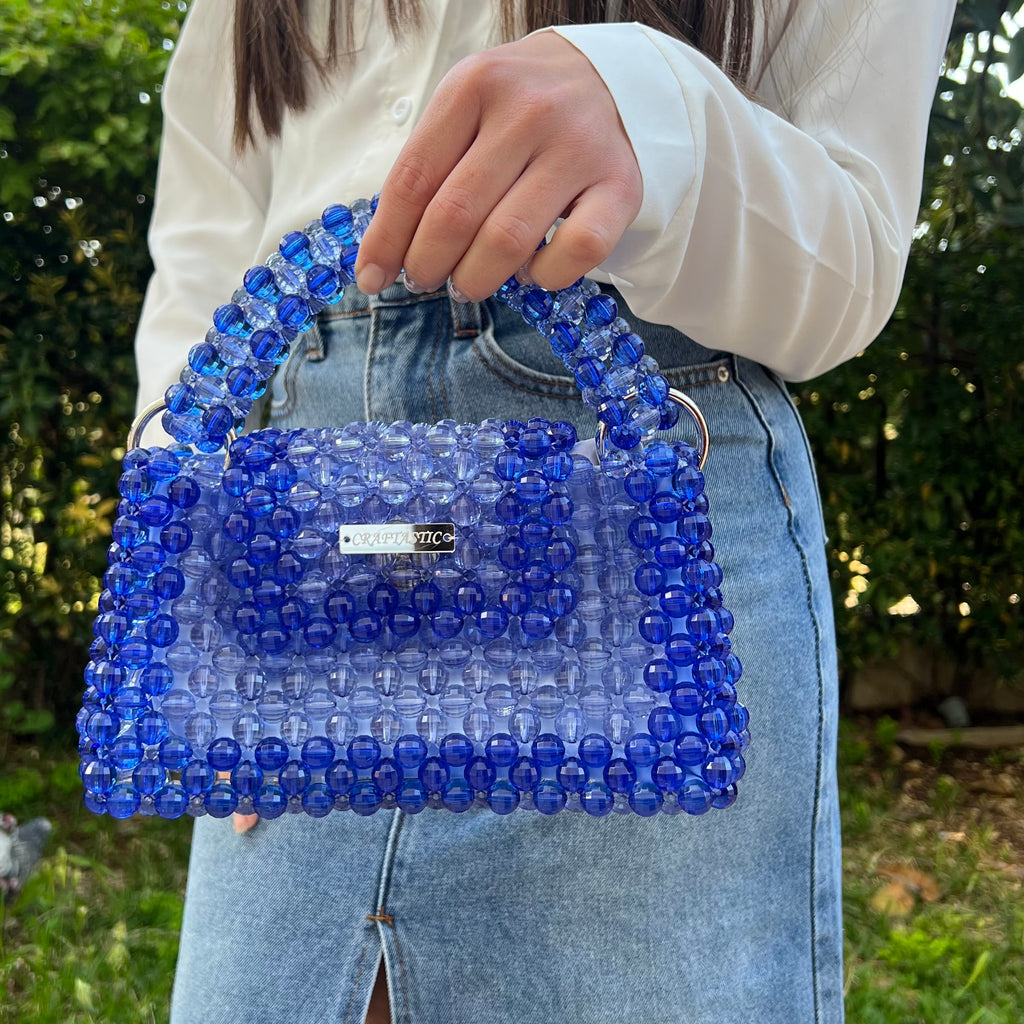 “Bluelle” two shades of blue