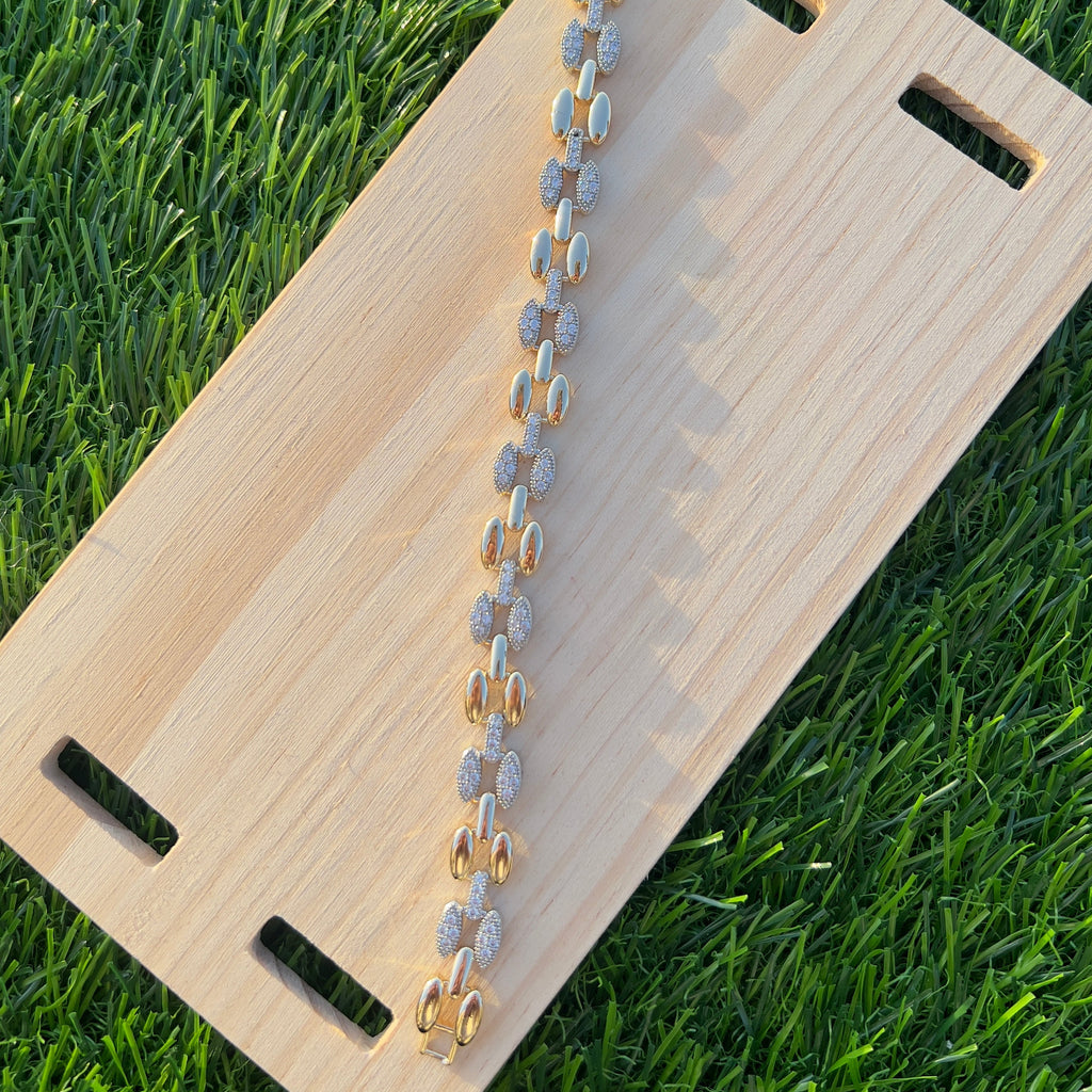 Luxurious Bracelet