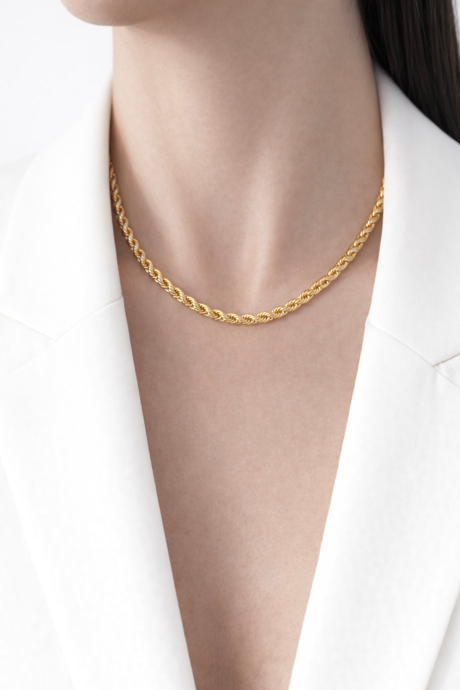 Twisted Chain Necklace