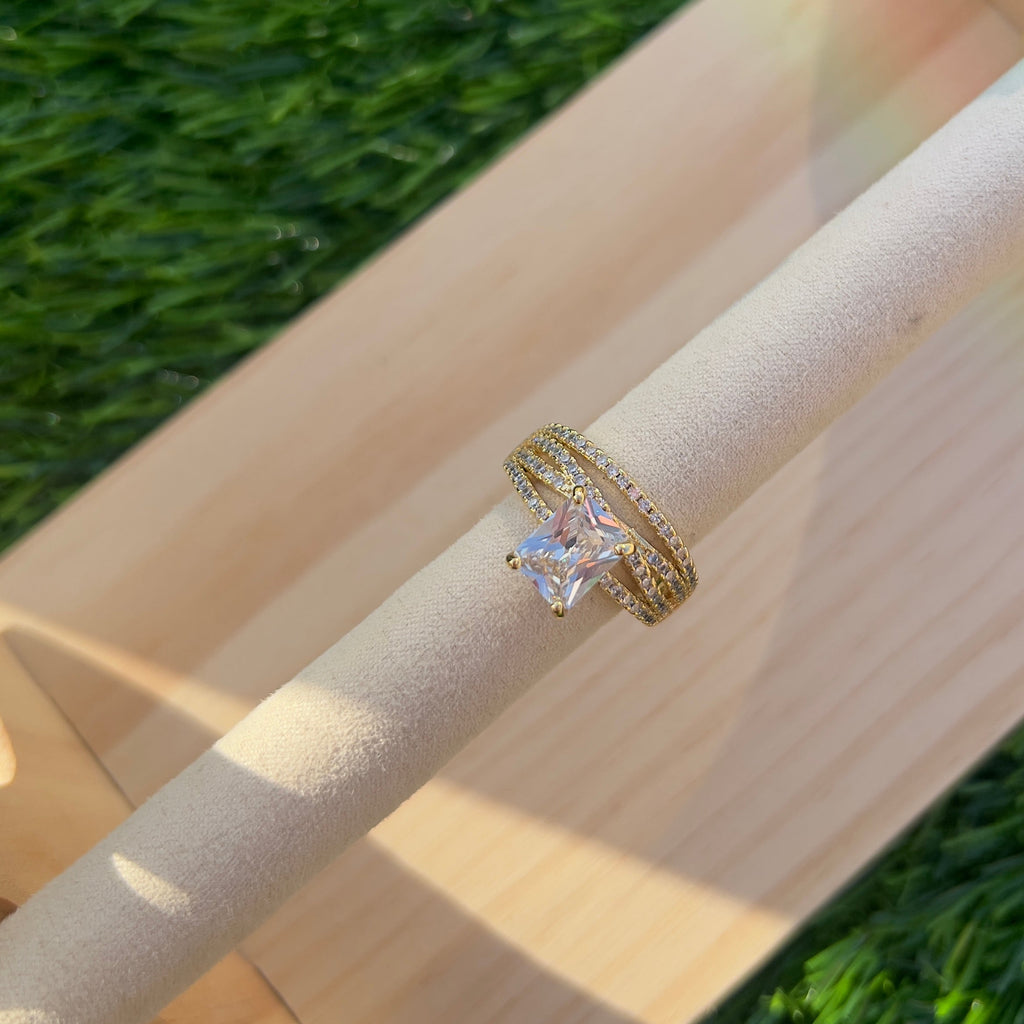 Luxurious Ring