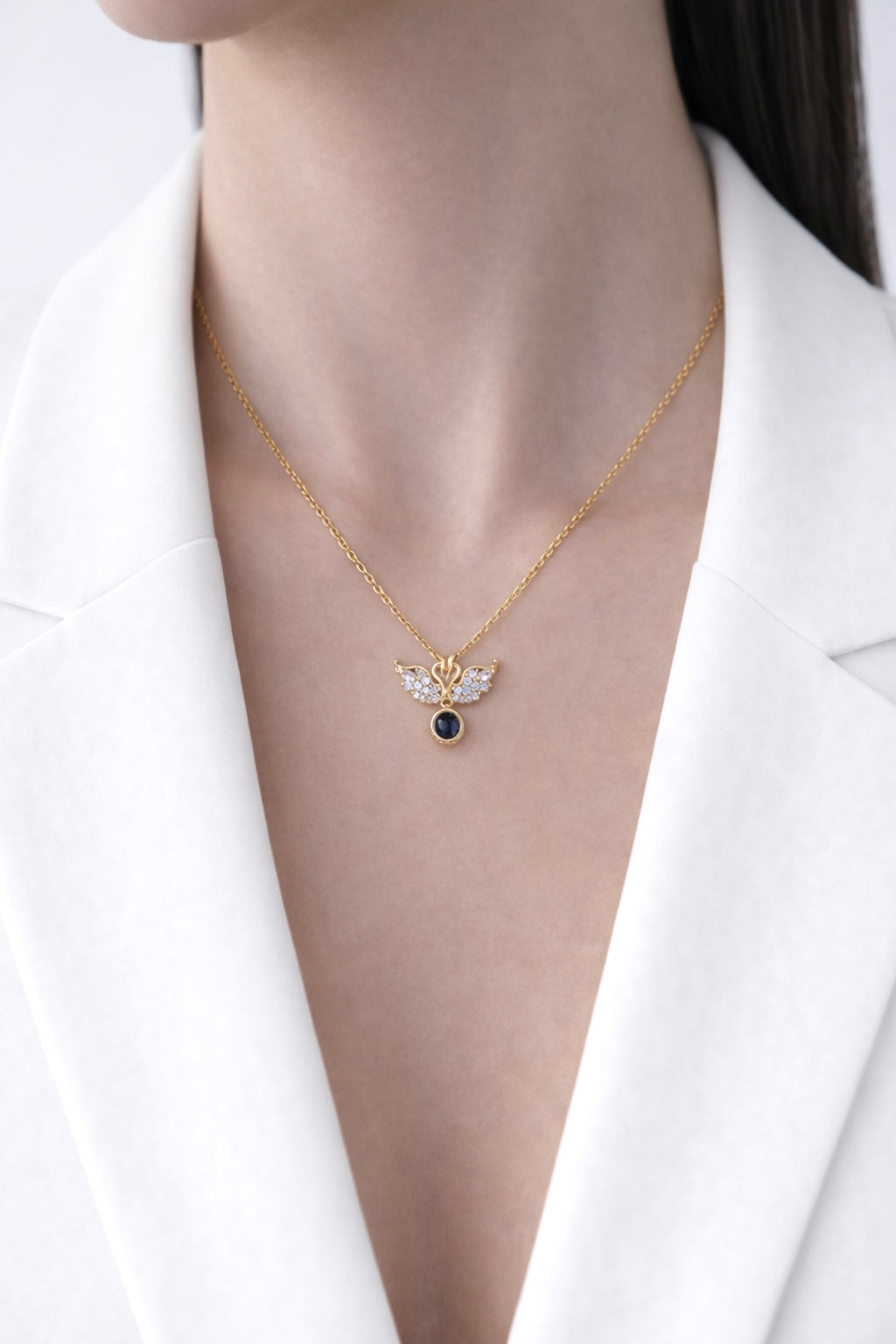 100 Languages, in 1 necklace !