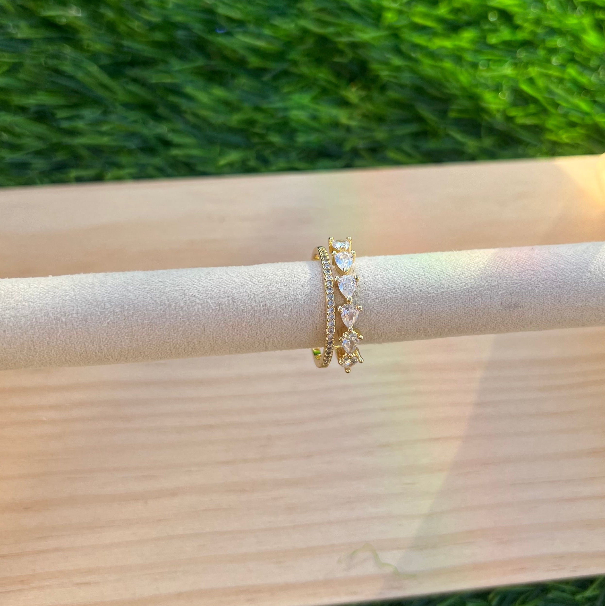 Zircon Ring