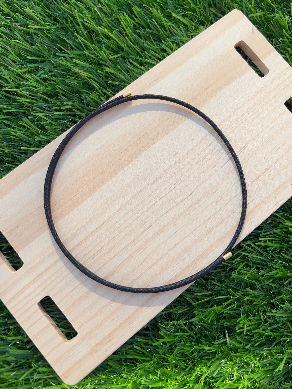 Cedar - Magnetic Chocker