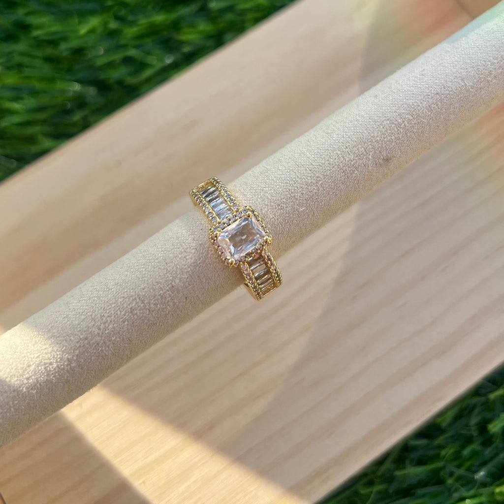 Zircon Ring