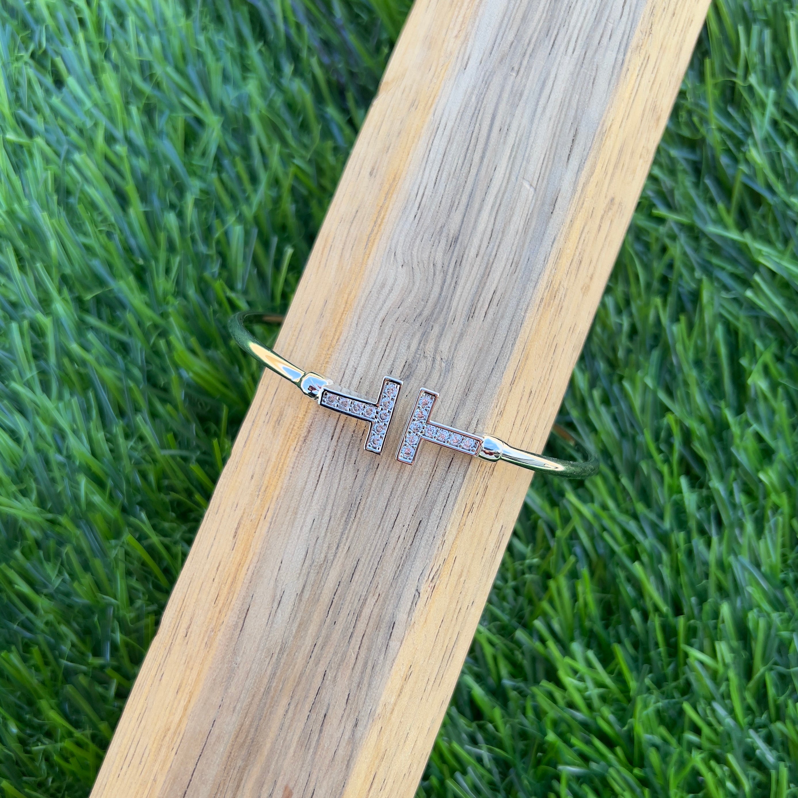 Adjustable silver Bangle